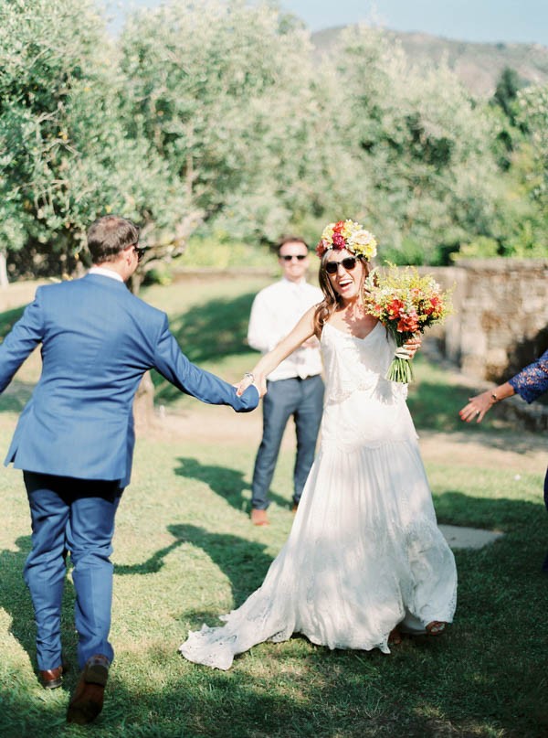 Colorful Festival-Inspired Wedding in Portugal | Junebug Weddings