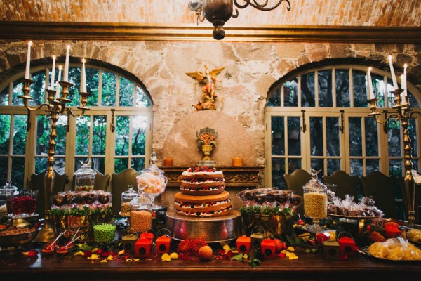 Festive-Fabulous-Mexican-Wedding-San-Miguel-de-Allende-Blest-Studios-42