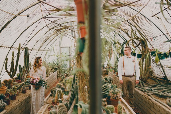 Nautical-Maine-Wedding-Inspiration-at-Bangs-Island-Mussels-Barge-24