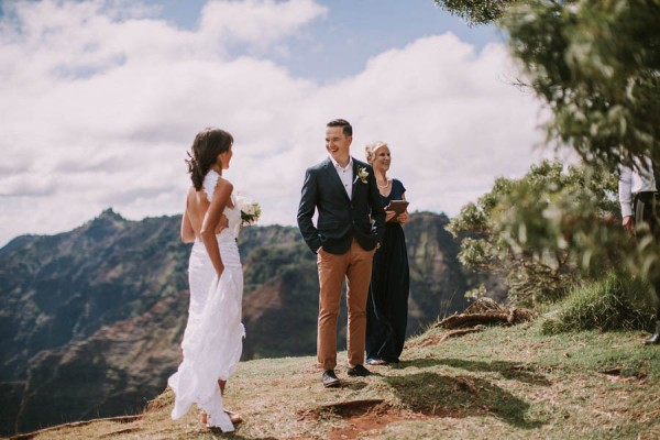 This-Jaw-Dropping-Waimea-Canyon-Wedding-Hawaii-Like-You've-Never-Seen-Before-1
