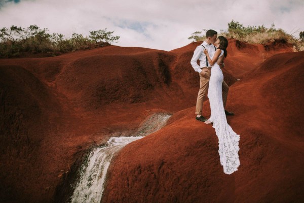 This-Jaw-Dropping-Waimea-Canyon-Wedding-Hawaii-Like-You've-Never-Seen-Before-23