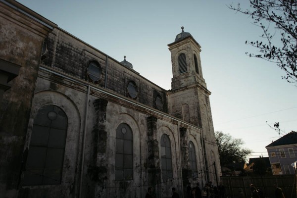 This-Marigny-Opera-House-Wedding-Beautifully-Honors-The-Couple's-New-Orleans-Neighborhood-Erin-and-Geoffrey-17