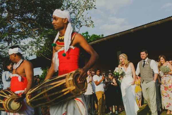 charming-tropical-sri-lanka-wedding-at-mirissa-hills-31