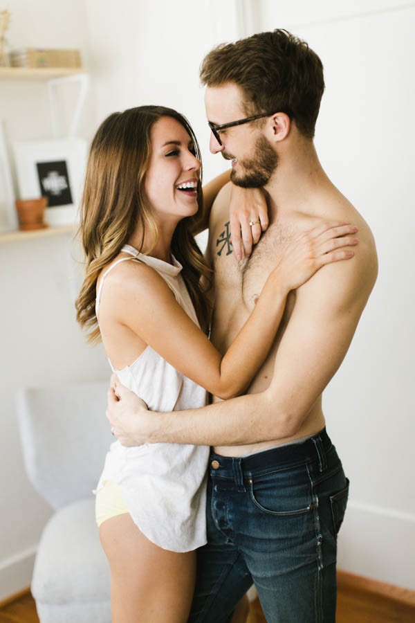 get-tangled-up-in-these-first-anniversary-photos-at-the-couples-portland-home-10