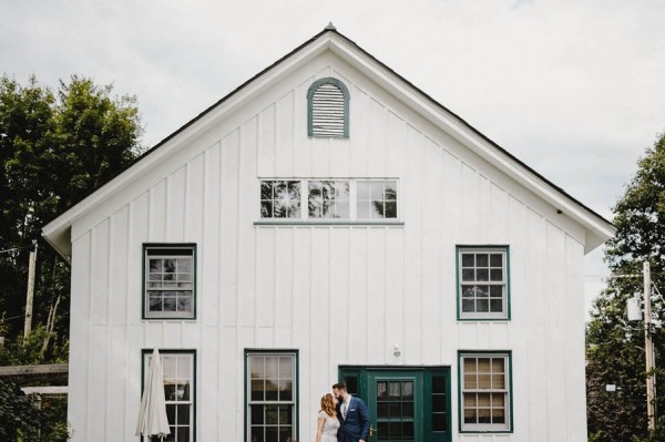 naturally-beautiful-pioneer-farms-wedding-in-warwick-new-york-11