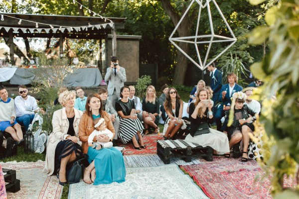 this-insanely-chic-diy-wedding-will-have-you-running-to-the-craft-store-26