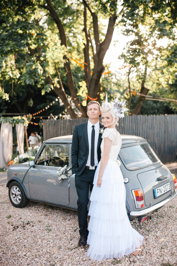 this-insanely-chic-diy-wedding-will-have-you-running-to-the-craft-store-31