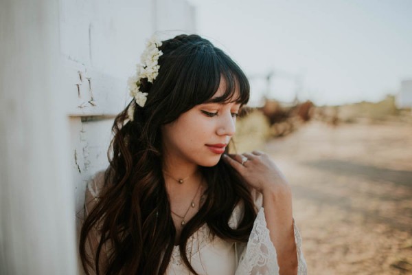 uniquely-artistic-california-elopement-at-noahs-art-purifoy-museum-2