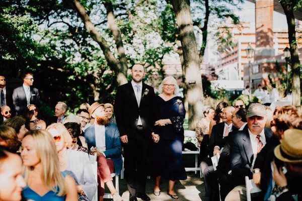 Authentic DUMBO Wedding with Natural Vibes at The River