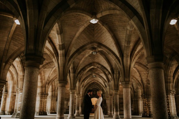 black-and-white-civil-ceremony-at-this-glasgow-registrars-office-25