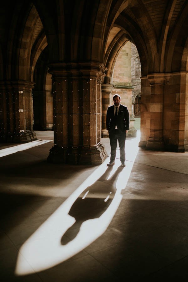 black-and-white-civil-ceremony-at-this-glasgow-registrars-office-26