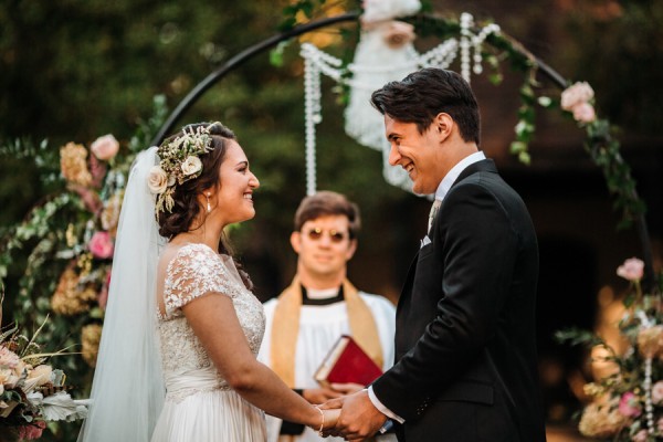 cerulean-and-dusty-peach-pennsylvania-wedding-at-aldie-mansion-13