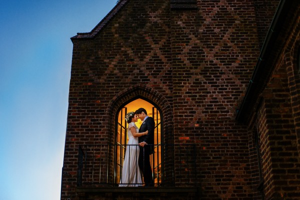 cerulean-and-dusty-peach-pennsylvania-wedding-at-aldie-mansion-24