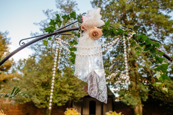 cerulean-and-dusty-peach-pennsylvania-wedding-at-aldie-mansion-6