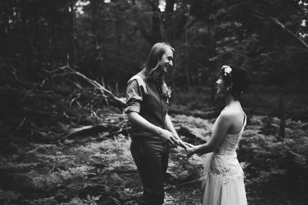 fairy-tale-cabin-wedding-in-northern-michigan-7