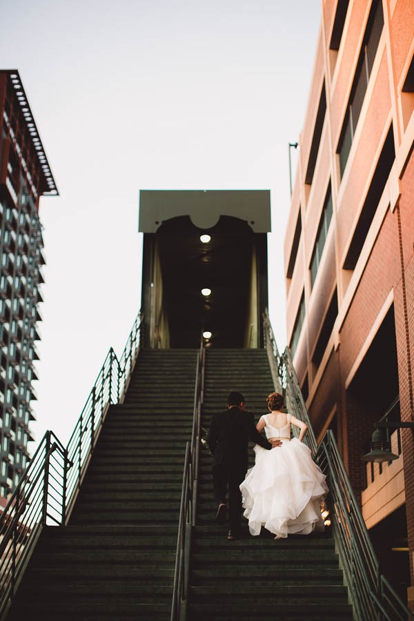 industrial-downtown-arizona-wedding-at-monorchid-36