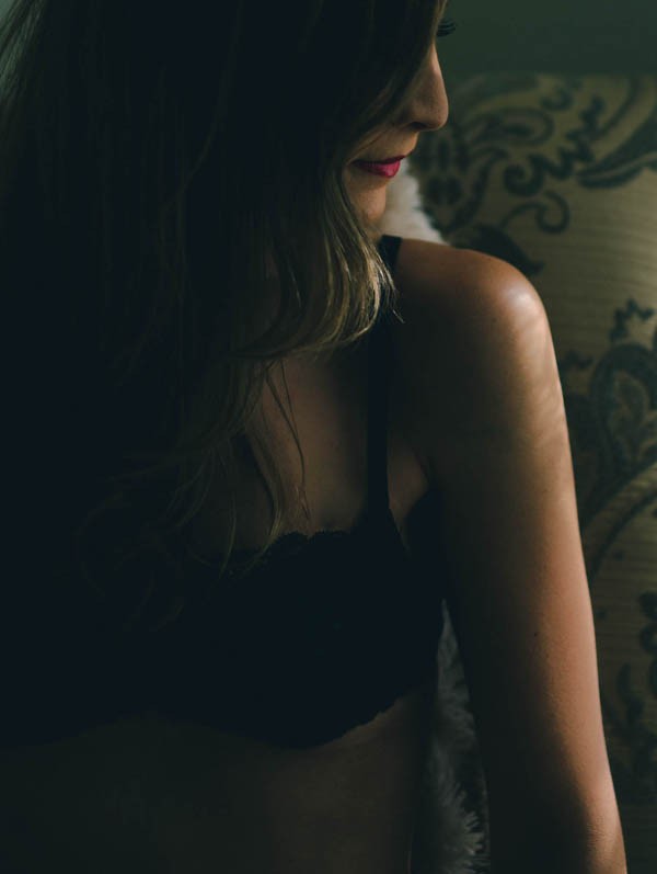 intimate-and-sweet-calgary-boudoir-session-6