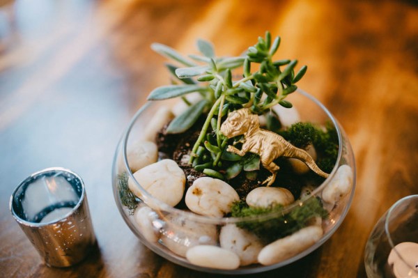 intimate-chicago-rooftop-wedding-at-little-goat-diner-15