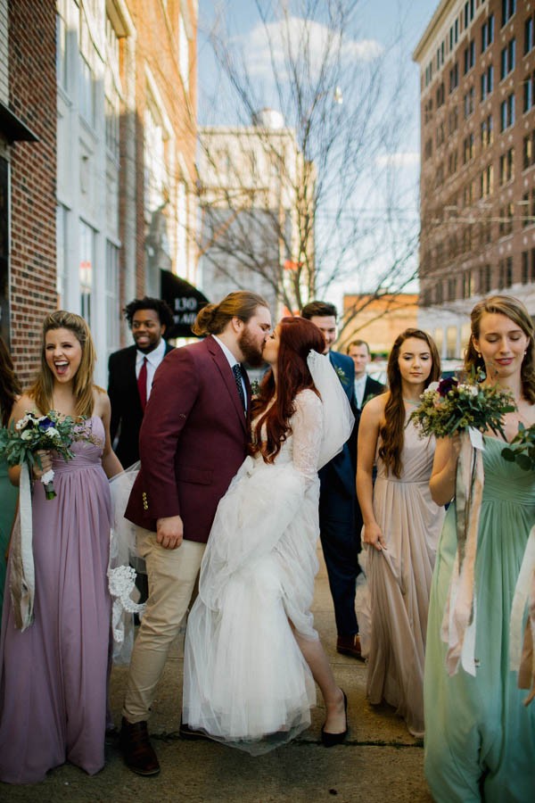 organic-industrial-louisiana-wedding-at-aubrey-hall-31