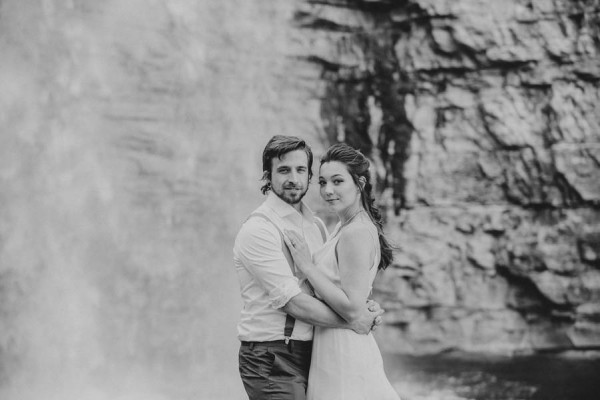 surprise-cliffside-elopement-in-upstate-new-york-22