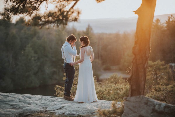 surprise-cliffside-elopement-in-upstate-new-york-39