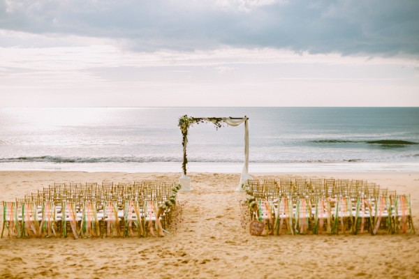 The Sunset Ceremony In This Aleenta Resort Wedding Is What Dreams Are ...