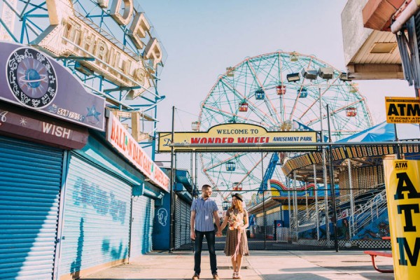 these-coney-island-anniversary-photos-are-equal-parts-colorful-and-romantic-9