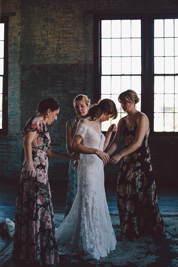 this-dreamy-wedding-at-the-metropolitan-building-is-filled-with-romantic-eye-candy-2