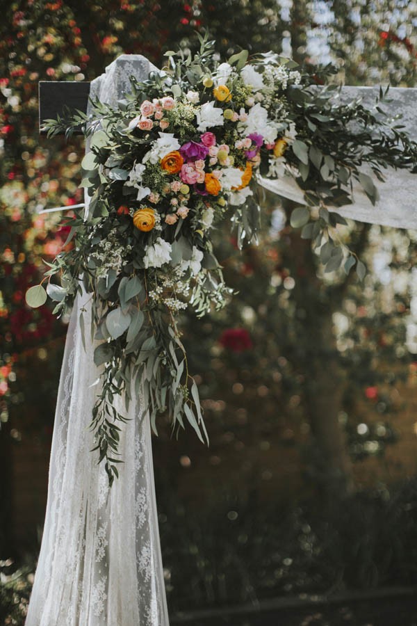 whimsical-bohemian-wedding-at-the-slate-barn-and-gardens-9