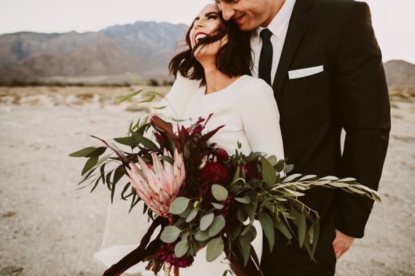 chic-palm-springs-destination-wedding-at-colony-palms-hotel-39