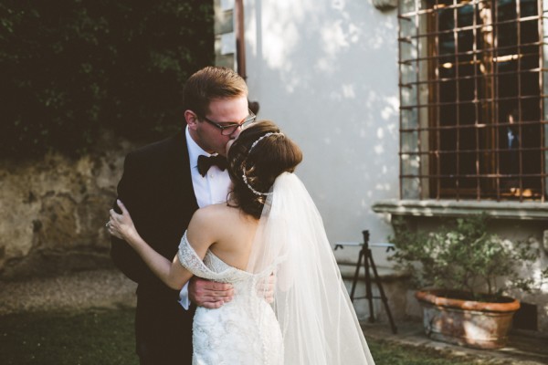 emotional-florence-garden-elopement-at-villa-tantafera-16