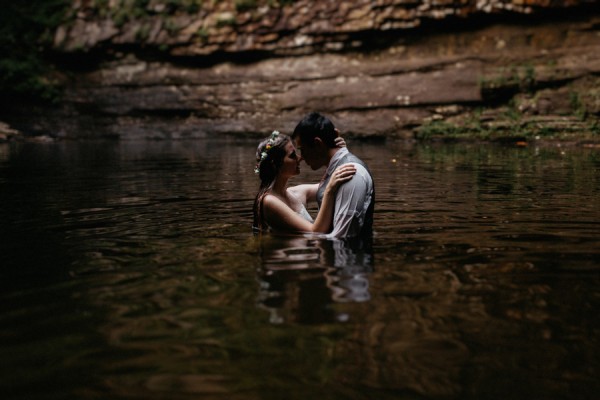 incrediby-intimate-waterfall-elopement-at-cloudland-canyon-state-park-25