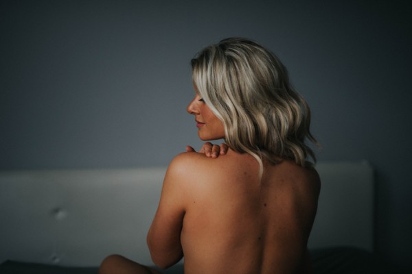intimate-calgary-boudoir-session-at-home-33