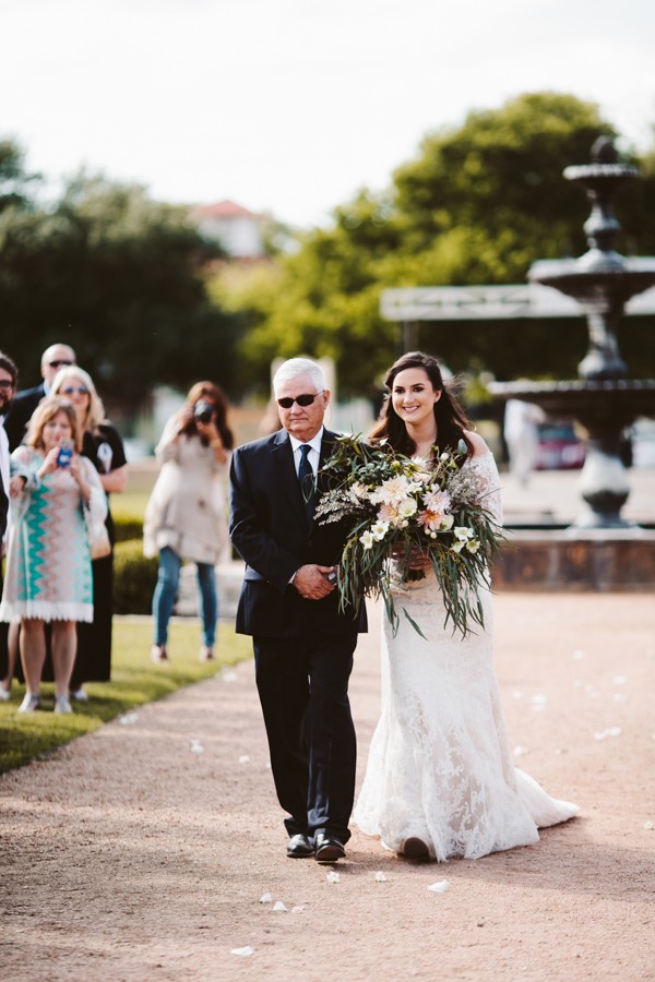 positively-charming-small-town-texas-wedding-at-henkel-hall-29