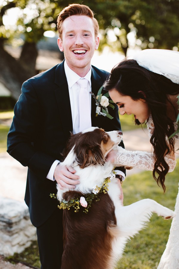 positively-charming-small-town-texas-wedding-at-henkel-hall-34