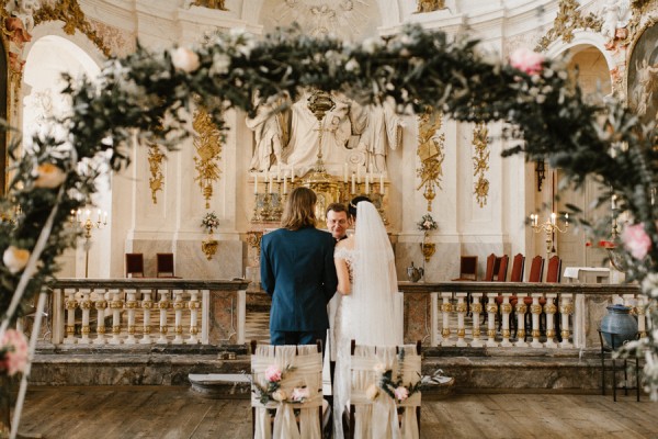 romantic-antique-german-wedding-at-kloster-nimbschen-16