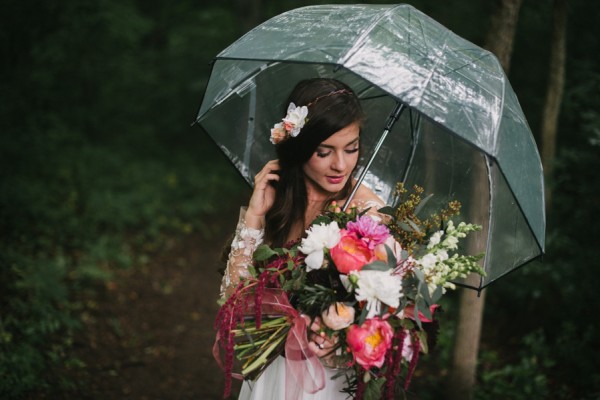 this-couple-diyed-the-heck-out-of-their-dream-wedding-at-mounds-state-park-38