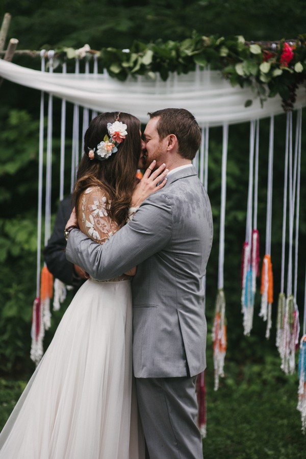 this-couple-diyed-the-heck-out-of-their-dream-wedding-at-mounds-state-park-45