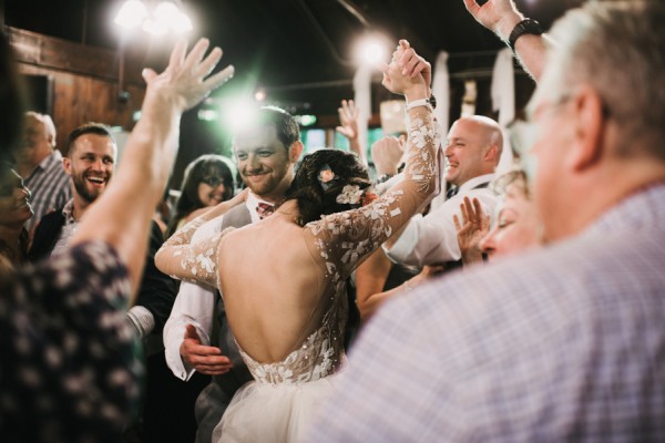 this-couple-diyed-the-heck-out-of-their-dream-wedding-at-mounds-state-park-7