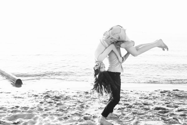 this-cute-couple-slays-in-their-sunset-sweetheart-session-on-kent-island-8