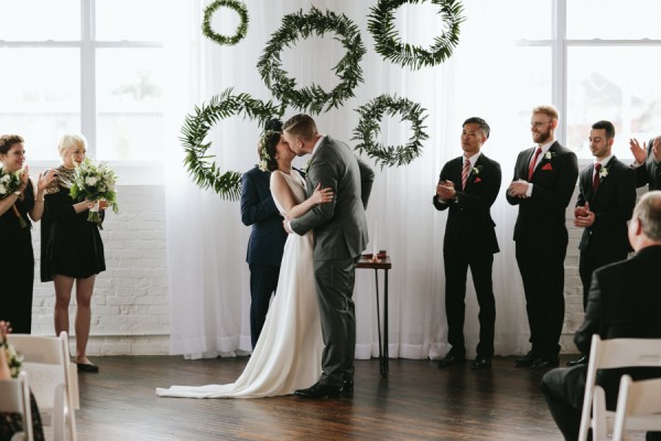 this-reading-art-works-wedding-takes-modern-minimalism-to-the-next-level-19