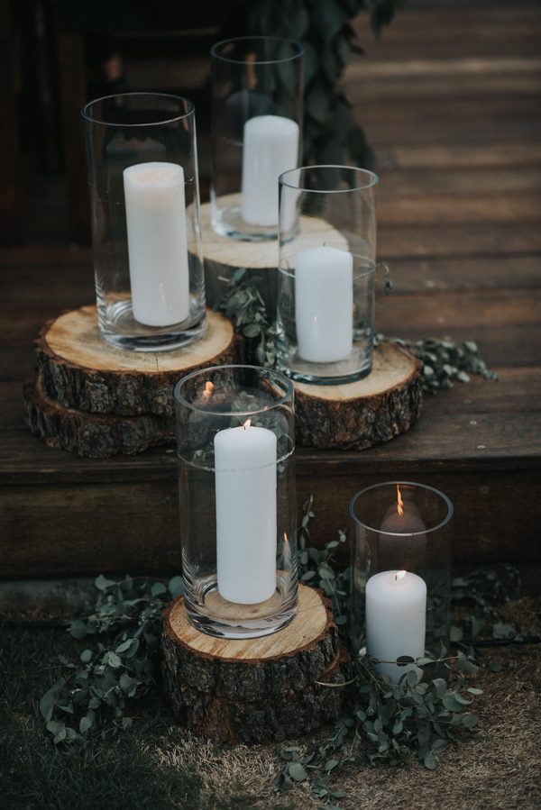 44-guests-celebrated-in-an-organic-candlelit-wedding-at-lauberge-de-sedona-18