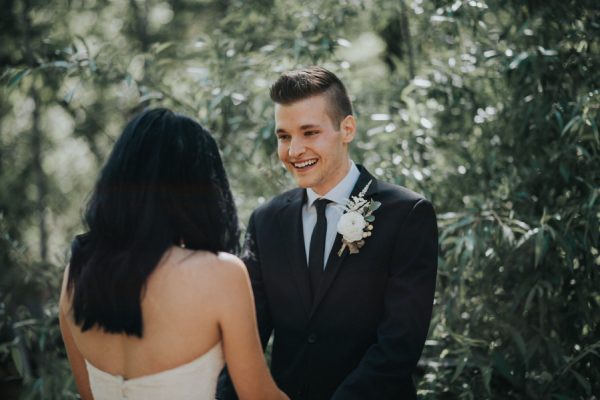 44-guests-celebrated-in-an-organic-candlelit-wedding-at-lauberge-de-sedona-2