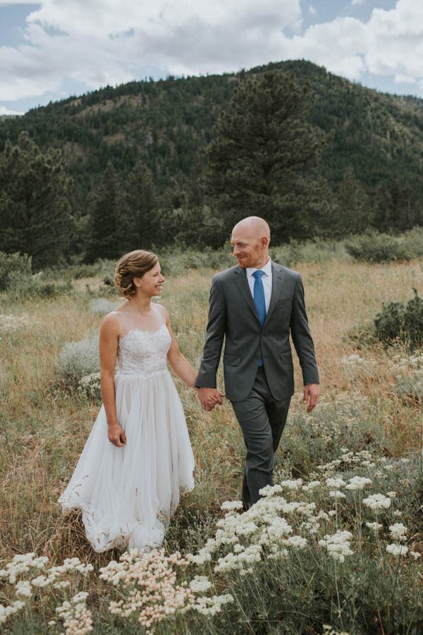 We're Overwhelmed by This Wedding Ceremony Overlooking the North Cascades Hartman Outdoor Photography-13