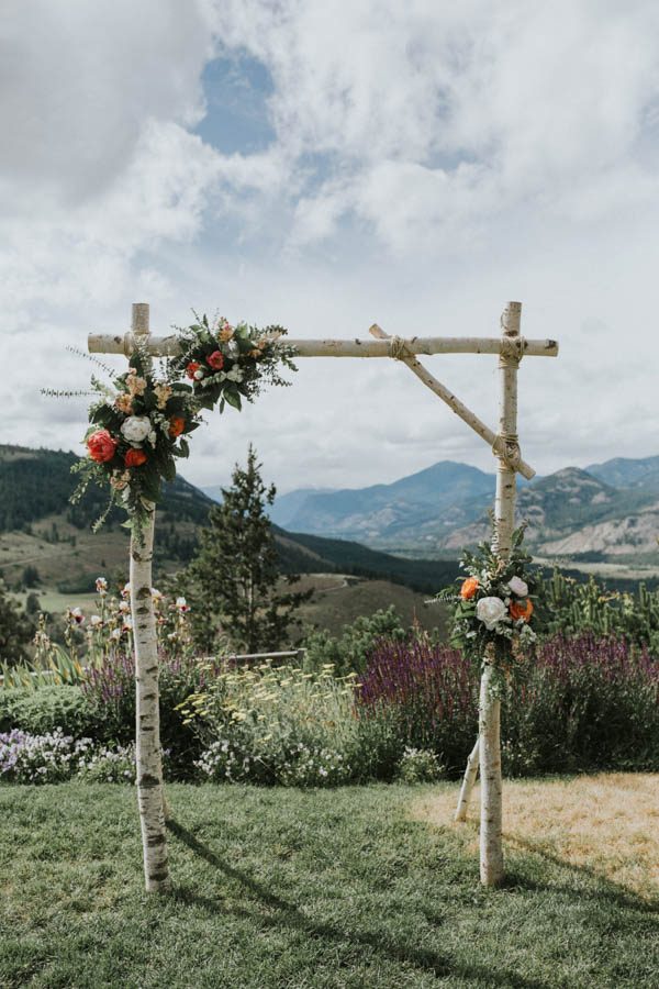 We're Overwhelmed by This Wedding Ceremony Overlooking the North ...