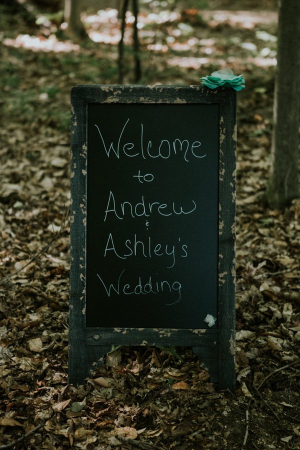 a-folksy-ohio-wedding-at-grandma-and-grandpas-house-6