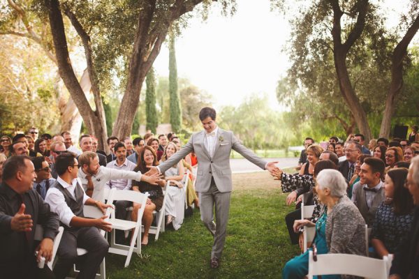 an-alpaca-almost-stole-the-spotlight-in-this-hummingbird-nest-ranch-wedding-32