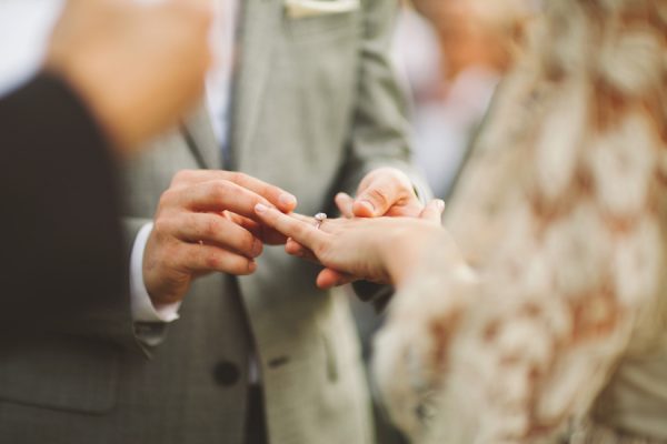 an-alpaca-almost-stole-the-spotlight-in-this-hummingbird-nest-ranch-wedding-37