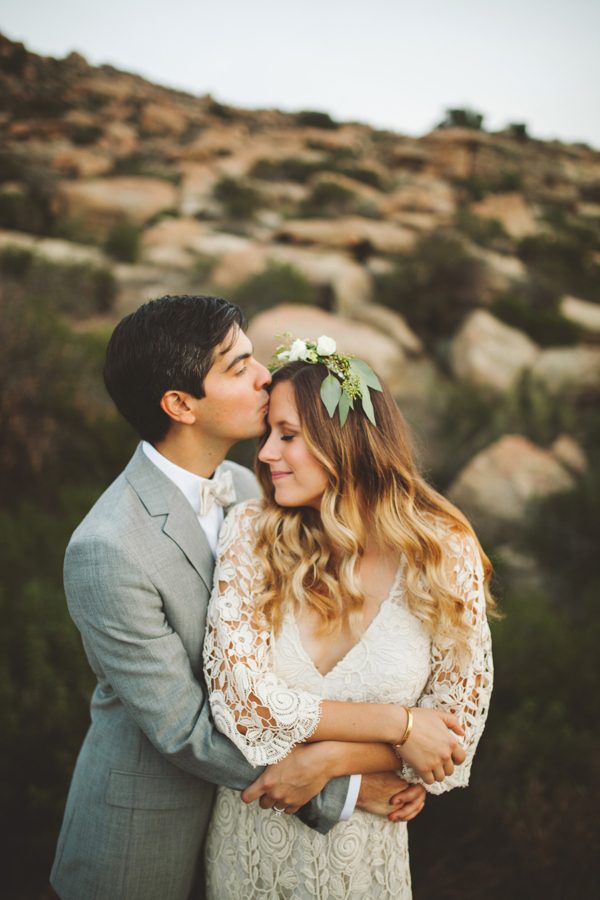 an-alpaca-almost-stole-the-spotlight-in-this-hummingbird-nest-ranch-wedding-48