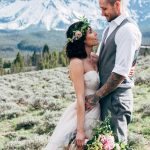 Brunch Lovers: This Picnic Elopement in the Sawtooth Mountains is for You